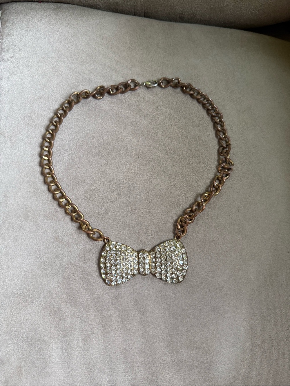 Vintage Y2K Gold-tone Crystal Bow Necklace